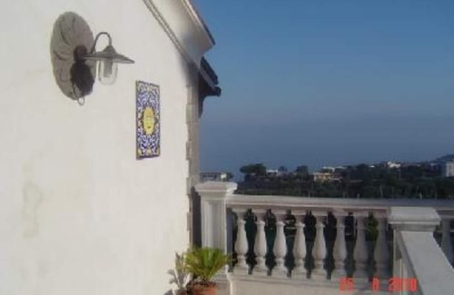 Schiazzano House | Panoramic penthouse with sea view terrace on the Gulf of Naples with SWIMMING POOL