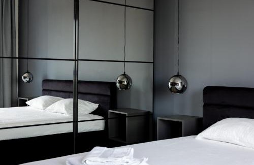 Militari Apartment | Panoramic Studio 464