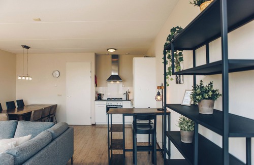 Heeg House | Panoramic view and space for the whole family