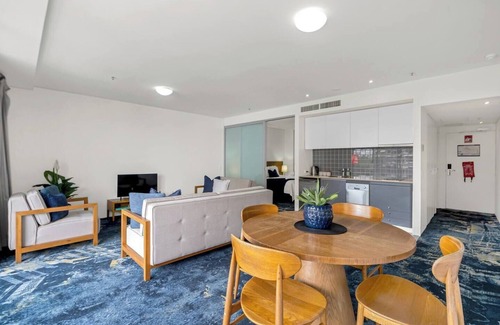 Cairns Central Business District Apartment | Panoramic Views at Harbour Light on the Waterfront