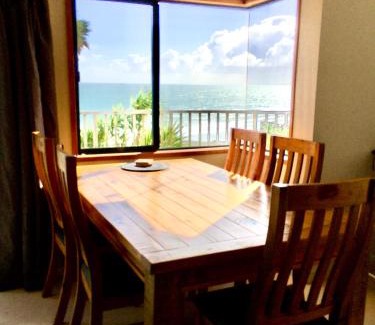 Ahipara House | Panoramic Views - House