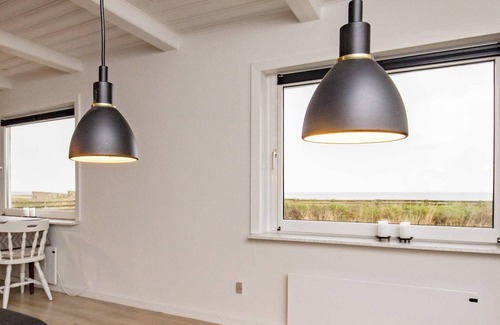 Sindrup House | Panoramic Waterside Retreat-By Traum