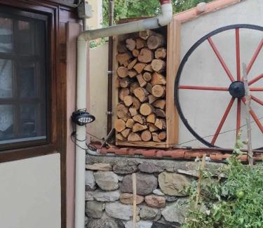 Stavroupolis Apartment | Panthea Cottage