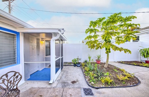 Palm Beach - West Palm Beach Cottage | Papaya Cottage - Intercoastal 1 block away