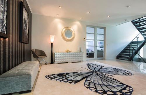 Queenstown City Centre Villa | Papillon, a Relax it's Done luxury holiday home