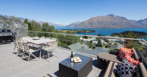 Queenstown City Centre Villa | Papillon, a Relax it's Done luxury holiday home