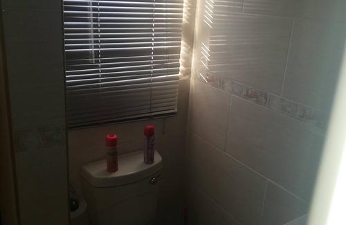 Vosloorus Bed & Breakfast | Pappas BB