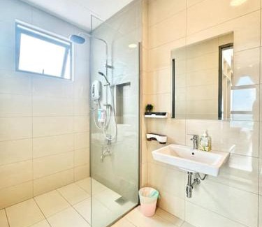 Johor Bahru Apartment | Paradigm Residence 3BR Deluxe Suite Skudai by Luxecocoo CK