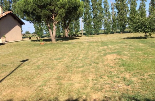 Saint-Cyr-sur-le-Rhone House | Paradis de Provence -between Vienne and Lyon 4 double rooms for 8 people.