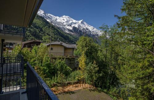 Chamonix City Centre Apartment | Paradisa Mer de Glace Elegant brand new 3-bedroom apartment
