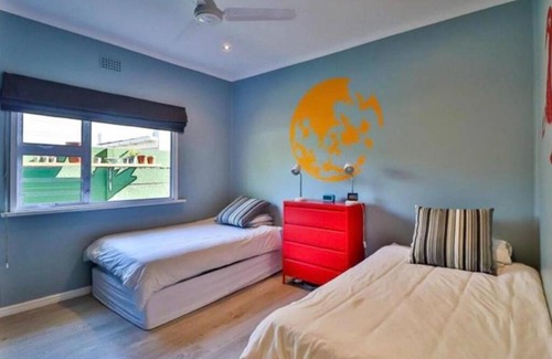 Kommetjie House | Paradise Beach House with Pool and Parking