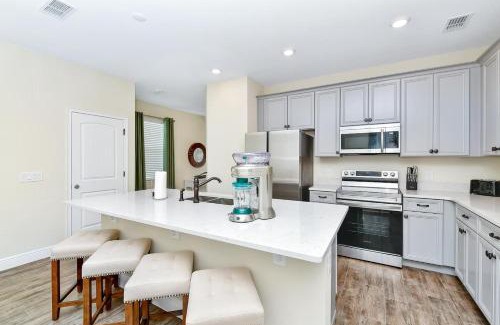 West Kissimmee Apartment | Paradise Breeze Cottage By Shine Villas Margaritaville Resort Orlando