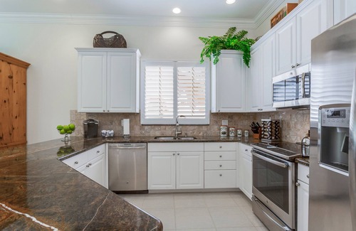 Naples Park House | Paradise by the Beach