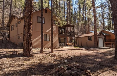 Christopher Creek Cabin | Paradise Cabin in the Pines Comfortable Patios and porch swing Watch kids play