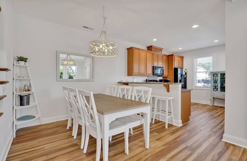 Southport House | Paradise Cove Townhome