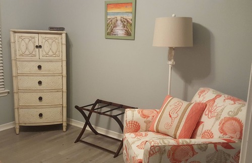 Fairhope House | Paradise Found - 3 Bedroom, 2 Bath - Dog Friendly