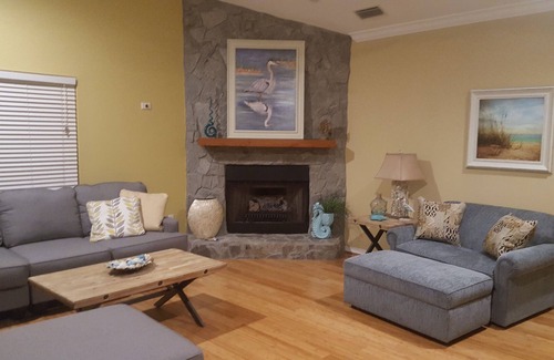 Fairhope House | Paradise Found - 3 Bedroom, 2 Bath - Dog Friendly