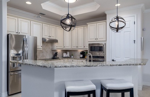 Bonita Springs House | Paradise Found - Don't Miss Out on this 5 Star Home!