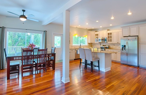 Palmetto Bay House | Paradise Found - Sleeps 6