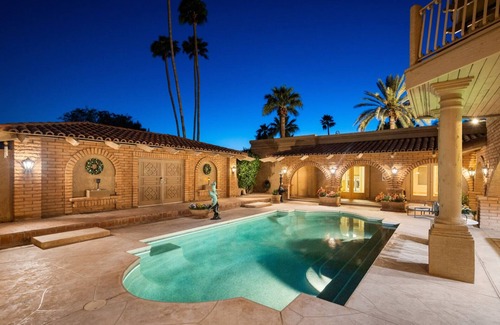 Paradise Valley House | Paradise Found! | Venetian Palace in Paradise Valley