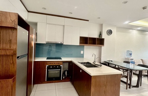 Nhat Tan Apartment | Paradise Home Trinh Cong Son