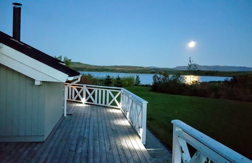 Mosfellsbaer Cottage | Paradise in the country (in city Reykjavik)