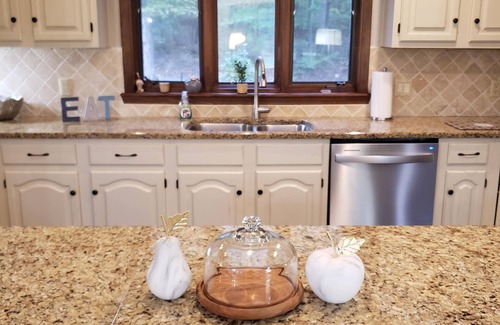 Hot Springs Village House | Paradise On The Green With Water Views From Every Room.