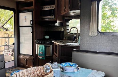 Largo Apartment | Paradise on the Wheels Clearwater Beaches