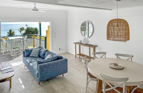 Brisbane Waterfront Villa | Paradise Palms Tangalooma