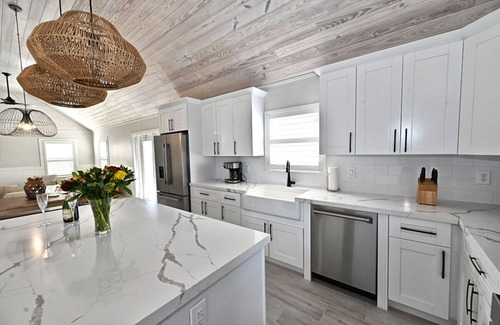 Fort Myers Beach House | Paradise Palms A Desirable Pool Home