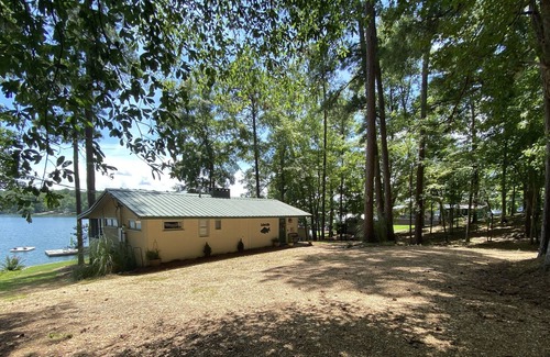 Coosa County Cabin | Paradise Pines at Parker Creek