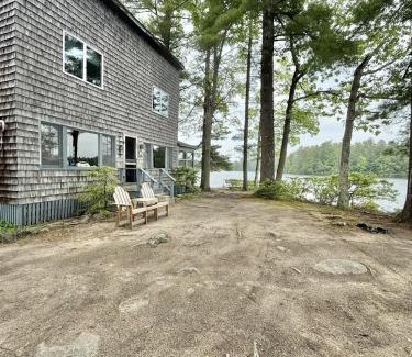 South Casco House | PARADISE POINT LIMIT 10 cottage