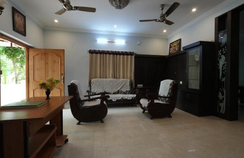Tirupati House | PARADISE VILLA A Luxury 5Bhk Home Stay