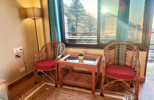 Naddi House | Paradiso Guest House & B&B
