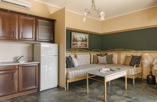 Agii Apostoli Hotel | Paramithenio Village Beach Resort & Spa