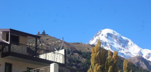 Stepantsminda Hotel | Paramount Kazbegi