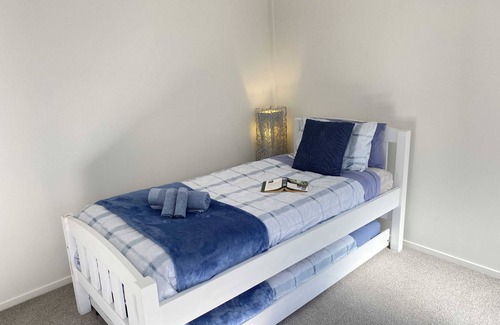 Parapara Apartment | Parapara's Seaview Retreat