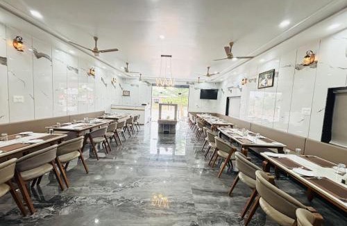 Sojat Hotel | Paras Resort