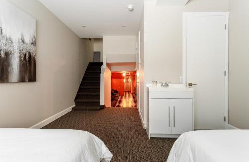 Mile End Apartment | Parc Avenue Residences Mile End