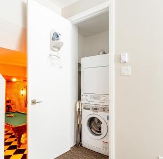 Mile End Apartment | Parc Avenue Residences Mile End