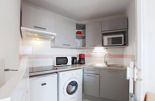 Pontaillac Apartment | Parc de Pontaillac by Interhome