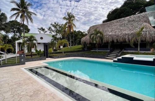 Andean Natural Region House | Parcela la esperanza