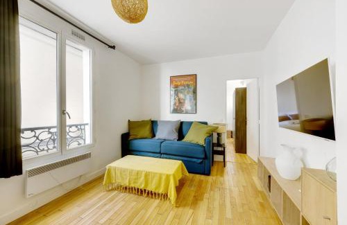 Strasbourg -Saint-Denis Apartment | Paris City Center Vibrant
