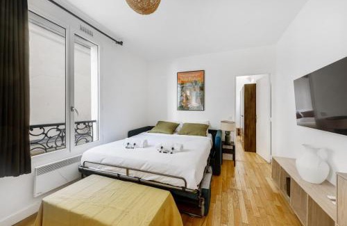 Strasbourg -Saint-Denis Apartment | Paris City Center Vibrant