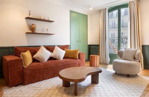 Quartier Saint-Georges Apartment | Paris Home Collection Serviced Apartments in Opéra - Rue Saint-Lazare