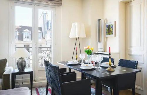 Saint-Germain-des-Pres Apartment | Paris - Le Soleil des Saints-Pères, you will love it!