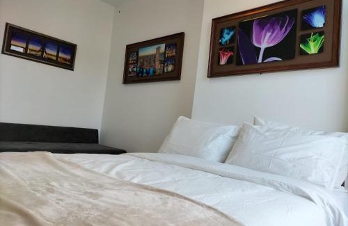 Stains Apartment | Paris tourist Apartment, France