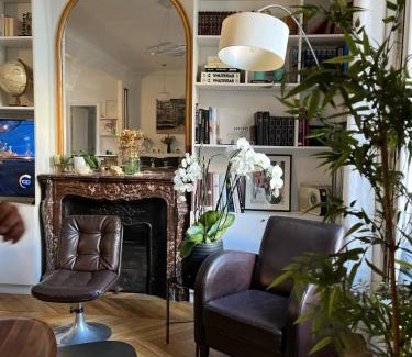 16th Arrondissement Apartment | Paris Trocadéro