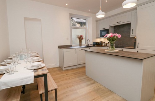 Windermere House | PARK BECK, family friendly, character holiday cottage in Windermere