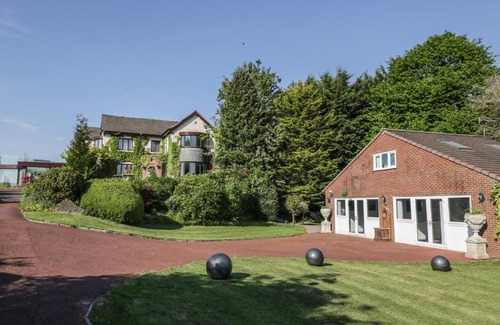 Clitheroe House | Park Hill